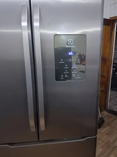 GELADEIRA ELETROLUX INOX INVERSE 3 PORTAS