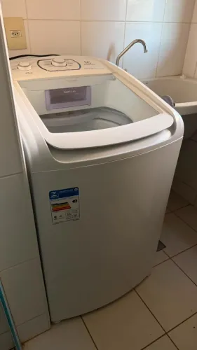 Máquina de Lavar Electrolux 11kg Branca Essential Care