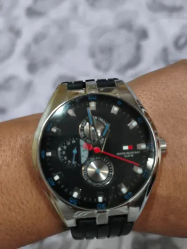 Relógio (Tommy Hilfiger)