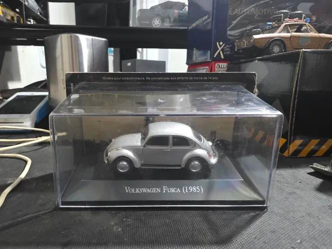 Miniatura 1:43 Volkswagen Fusca 1985