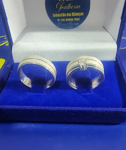 Alianças Reta Tradicional Com Risco Fosca e Anel Solitário Prata 950 Namoro 5 mm