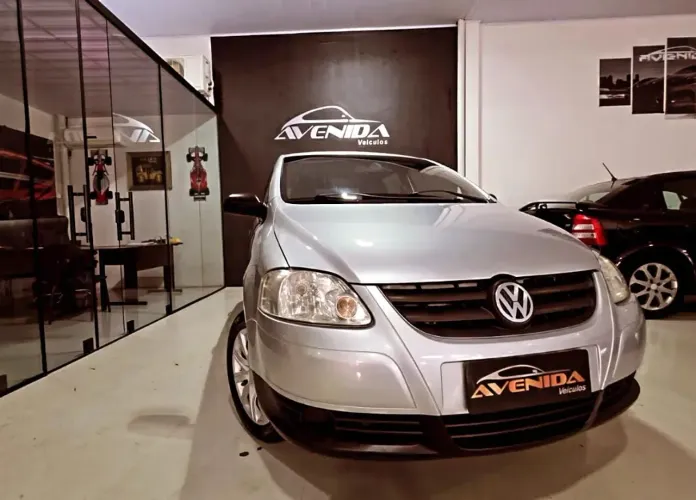 Volkswagen Fox Plus 1.0mi/ 1.0mi Total Flex 8V 4P 2010