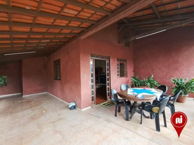 Casa com 5 dormitórios à venda, 180 m² por R$ 370.000 - Bonsucesso - Belo Horizonte/Minas 