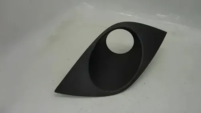 Grade Farol Milha Direito Fiat Palio 04 100184481 Preto