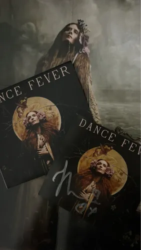 CD Dance Fever (Signed) - Florence + The Machine