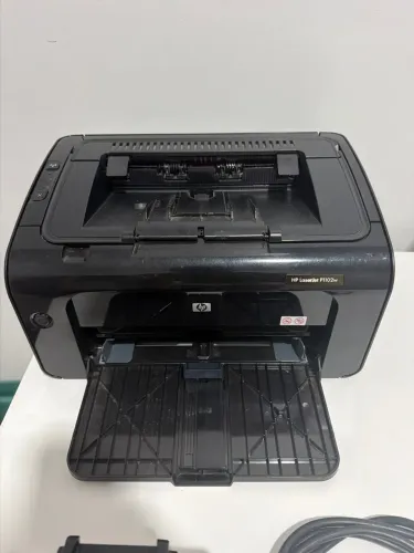Impressora laser hp P1102w
