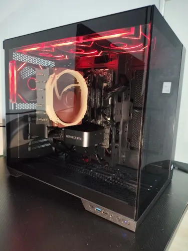 Pc gamer Ryzen 7 7800X3D | RTX 4070 Founders Edition 12GB | 32GB de ram DDR5