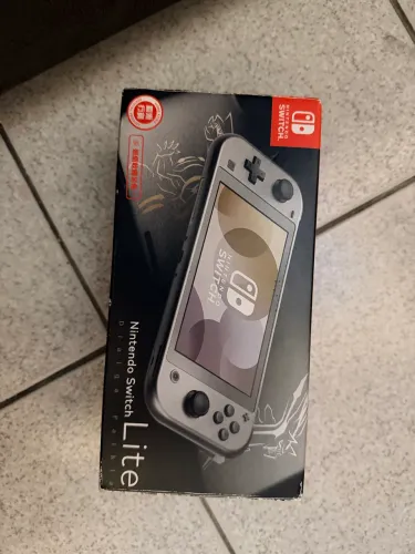 Nintendo Lite - Pokémon Edition