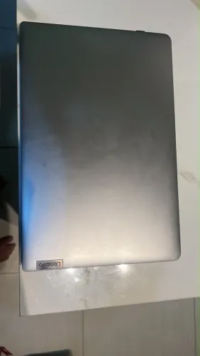 Notbook i3 Lenovo