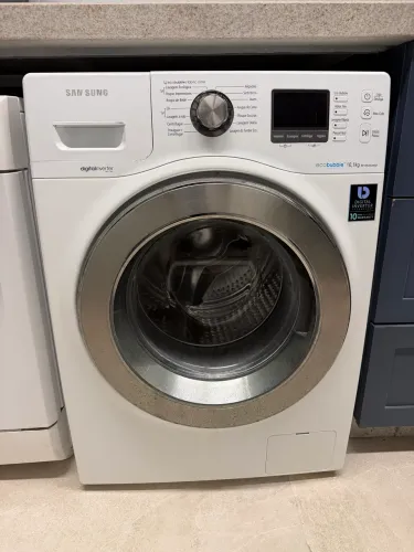 Máquina de lavar Samsung com defeito