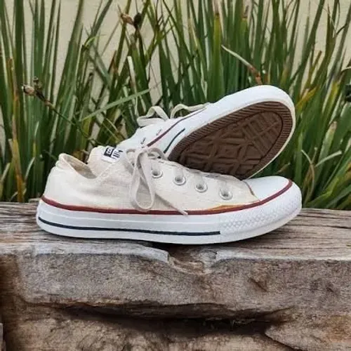 All Star Original 42: impecável, lona firme e solado conservado. Desapego pra sair hoje!