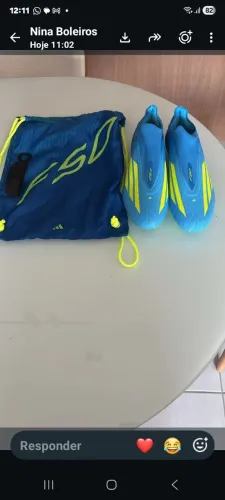Chuteira Profissional adidas F50 Elite Sem Cadarço (Laceless) / Firm Ground (FG).