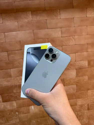 iPhone 15 pro 128gb com garantia / venha você também