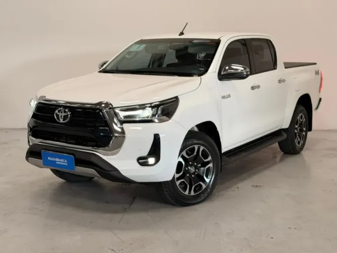 Toyota Hilux CD SRV 4X4 2.8 TDI Diesel Aut. 2025