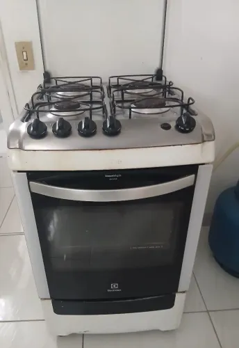 Vendo fogão