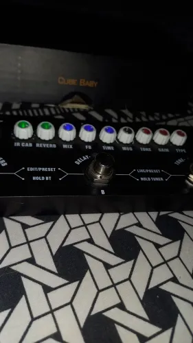 Cube baby - Guitarra