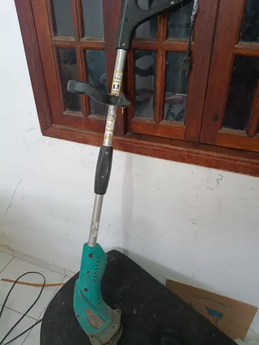 Máquina roça elétrica