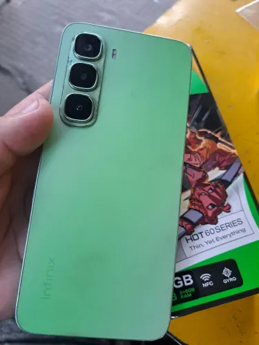 INFINIX HOT 60i 256 GIGAS 