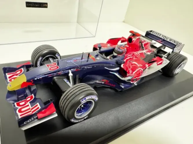 Miniatura F1 1:18 Toro Rosso 2006 STR01