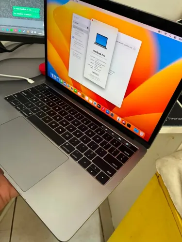 MacBook Pro 2017 A1706 - 4 Portas USBC