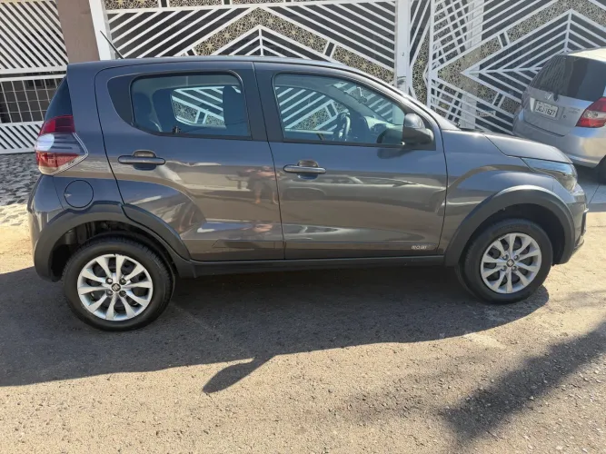 Fiat Mobi Like 1.0 Fire Flex 5P. 2022