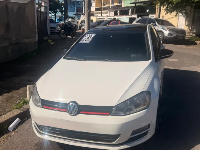 Volkswagen Golf Highline 1.4 TSI 140cv Aut. 2015