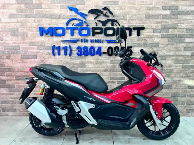 Honda ADV150 2024 - Excelente estado - Financiamos sem entrada