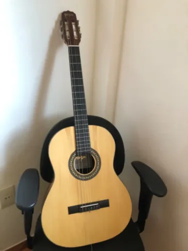 Violão Rozini Estudante Rx201 Nylon Com Suporte De Parede