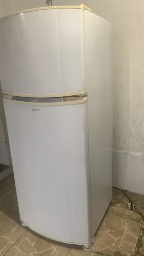 Geladeira Consul frosfree 