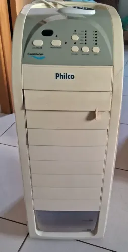 Climatizador de Ar Philco em bom funcionamento.