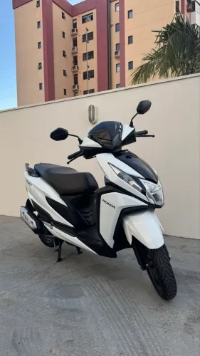 Honda Elite 125 2024/2025 | Única Dona | 6.392 km | Revisões na Honda