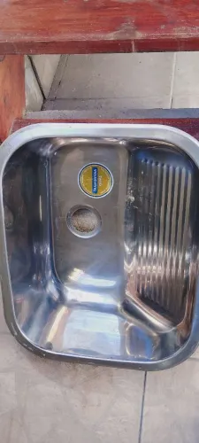 TANQUE DE ROUPA DA MARCA TRAMONTINA AINDA COM ETIQUETA ESTÁ NOVINHO