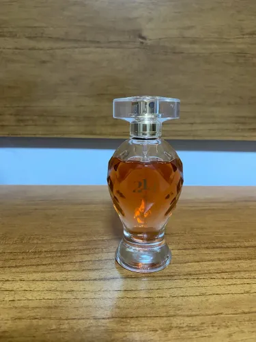 Perfume Golden Gardênia 214 O Boticário 