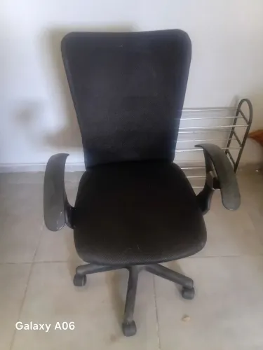 Cadeira Giratória Escritório ou afins