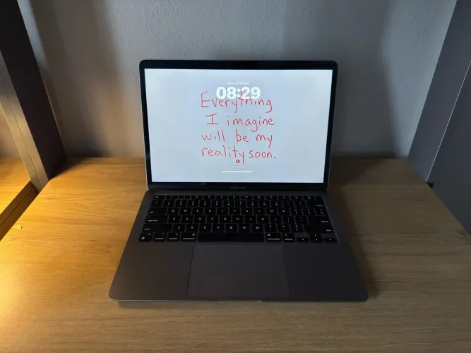 MacBook Air M1 2020