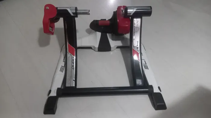Rolo de Treino Elite Qubo Digital Smart B+