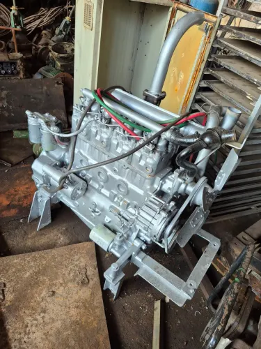Motor mwm 4cilindros.