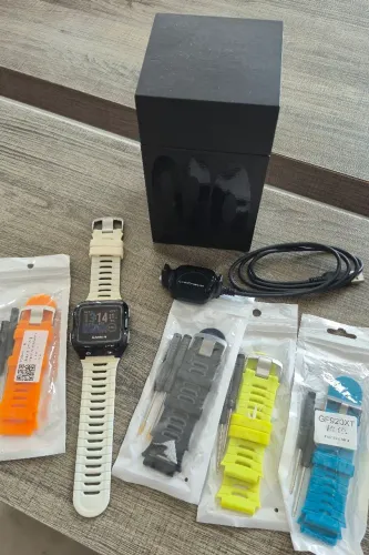 Garmin Forerunner 920xt+Caixa+Carregador+Pulseiras+Cinta Cardíaca (Kit Completo)