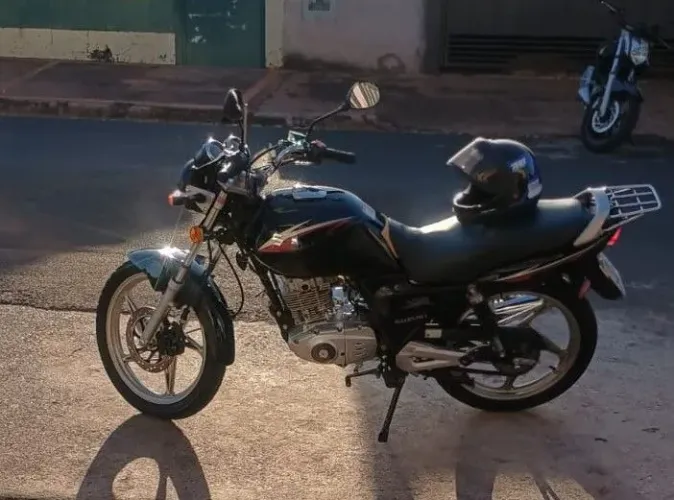 Suzuki YES ano 2007/08