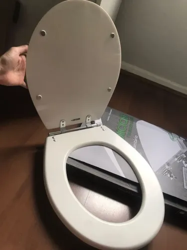 2 Assentos Sanitários de Ótima Qualidade Resistente