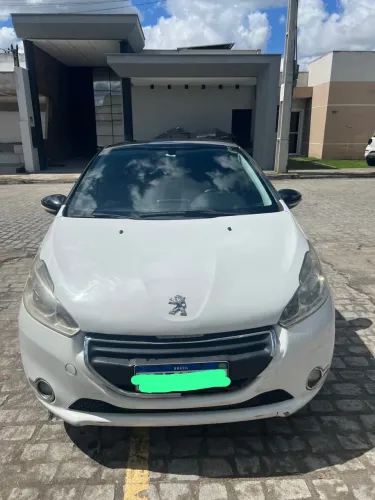 Peugeot 208 Active Pack 1.6 Flex 16V 5P Aut. 2015