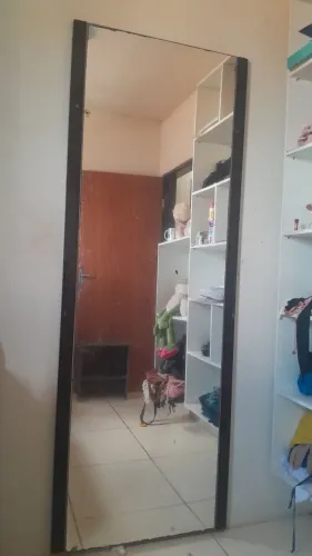 Espelho de guarda roupa