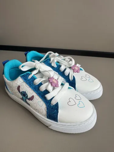 Tênis stitch tamanho 30