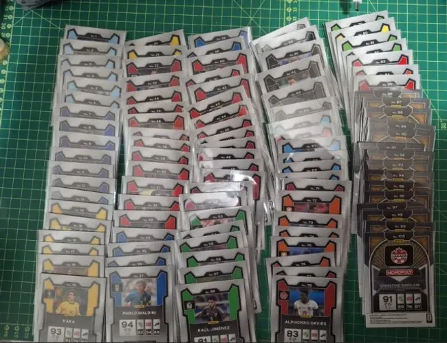 Set completo Monopoly World Cup 2026 de 1 a 100 cards