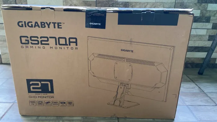 Monitor Gigabyte NOVO (LACRADO) 180Hz, QuadHD, 27 Polegadas, Painel IPS e tem NF.