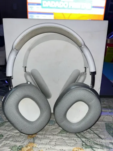 AirPods Max