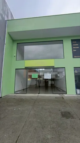 Alugo sala comercial no bosque São José