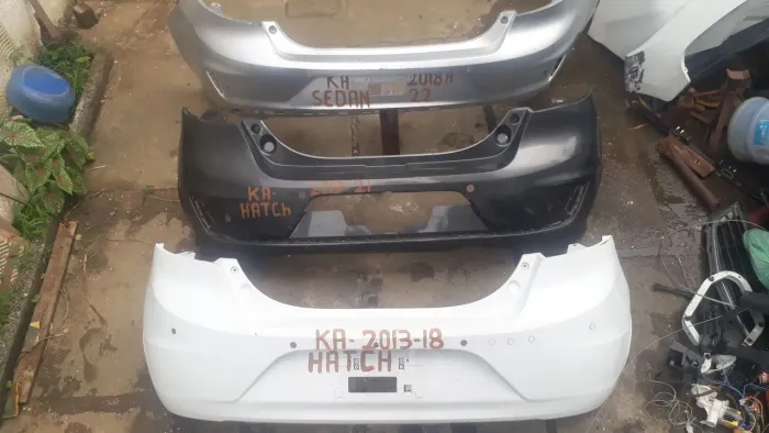 Parachoque traseiro Ford ka sedan e hatch originais R$450 reais cada