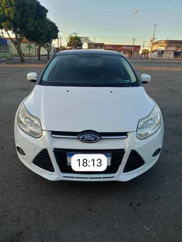 Ford Focus 1.6 S/se/se Plus Flex 8v/16v 5P 2015