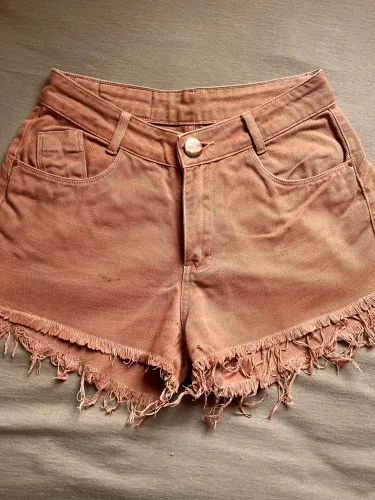 Short jeans Display - tamanho 40 (marrom)